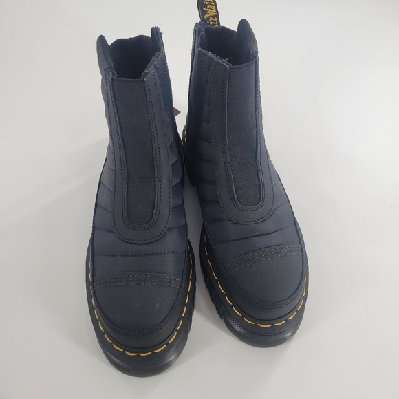 Dr Marten Air Wair LA004 SH07X Audrick Chelsea QLTD Boots Women's Size 8 Black - Picture 2 of 7